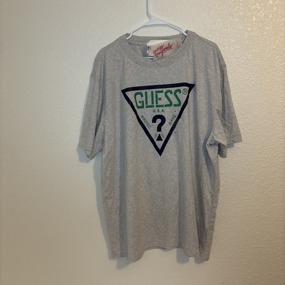 Vintage Guess Large Gray‎ T-shirt Jeans Fashion Soft Thin Beach Sunset USA